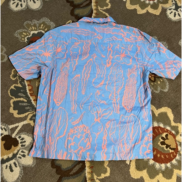 H&M short sleeve button up - Picture 5 of 5